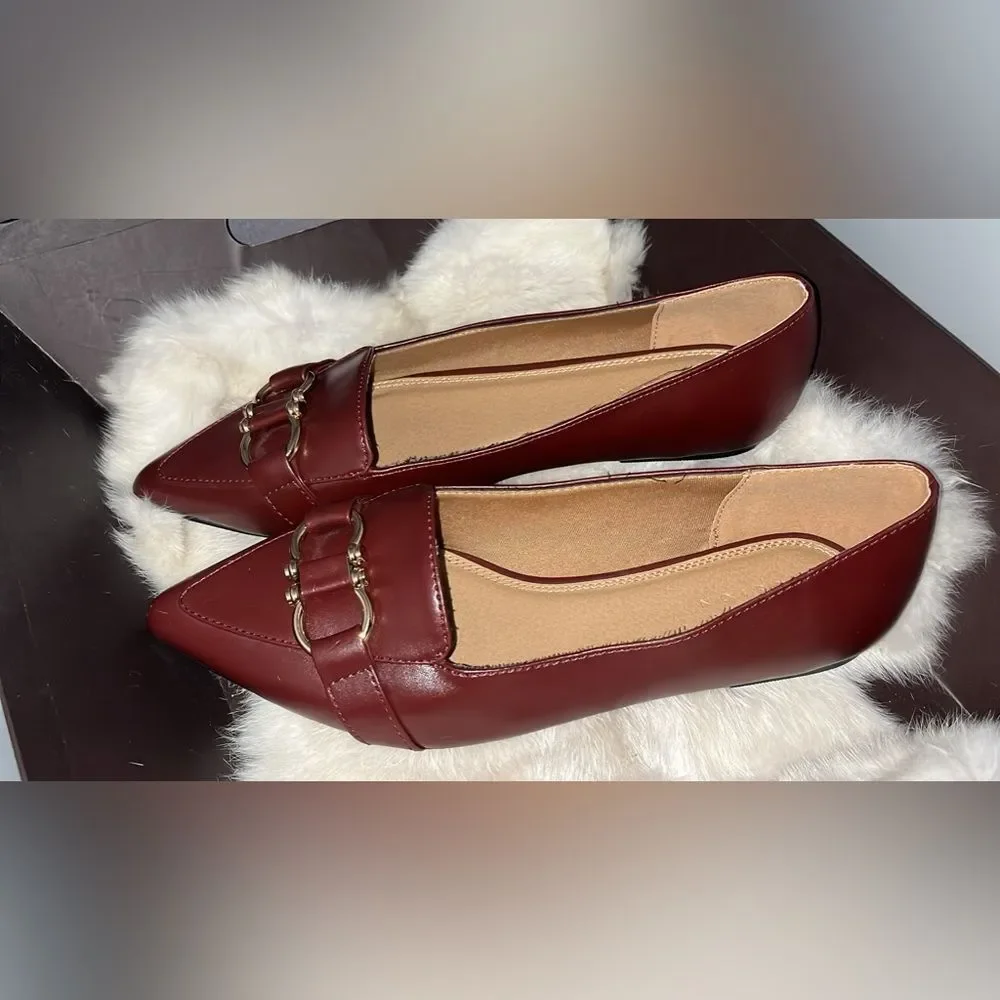Chic Old Money Burgundy Pointed Toe Flats W/ Horse bit Gold Hardware Sz 7